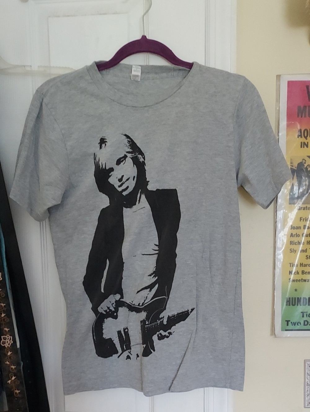 Tom Petty Tee Size Med. 1979 Damn The Torpedos